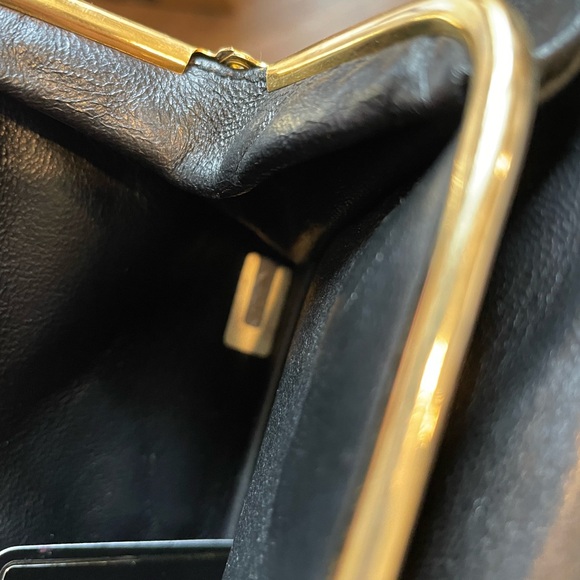 Authentic Chanel clutch - Picture 7 of 7